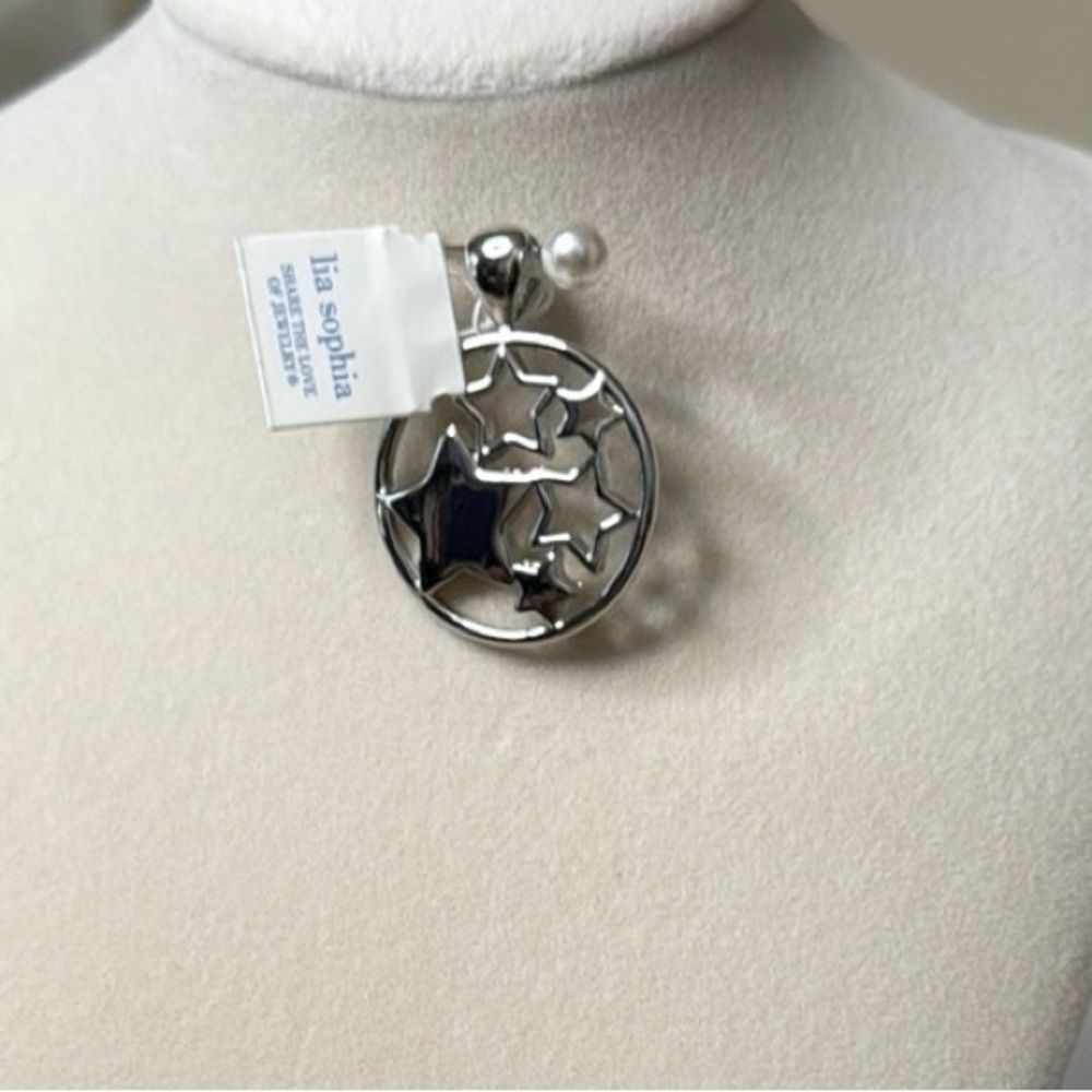 LIA SOPHIA SILVER 5 STAR PENDANT